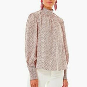 Pomander Place Tuckernuck Floral Long Sleeve Smocked Modoc Top Size S